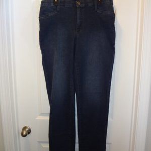 NWT-Wynne Denim Blue Stretch Zipper Jeans with Two Front and Back Pockets